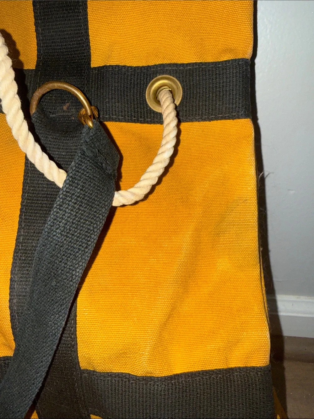 Vintage Boyt Harness Company Canvas Anchor Duffle Bag – Made in Iowa Falls, Iowa - Picture 5 of 12